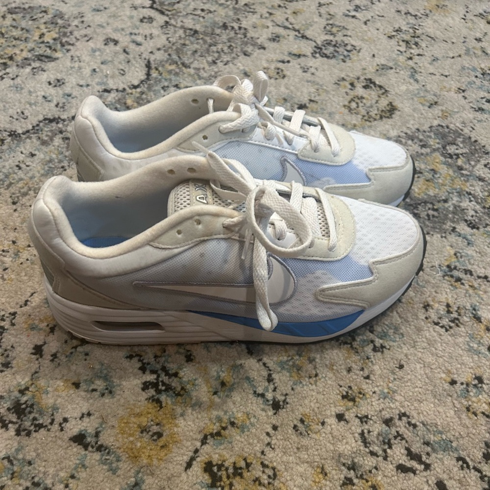 Nike Flex Runners